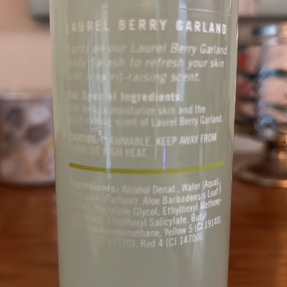 Bath & Body Works Bath & Body Bath Body Works Laurel Berry Garland